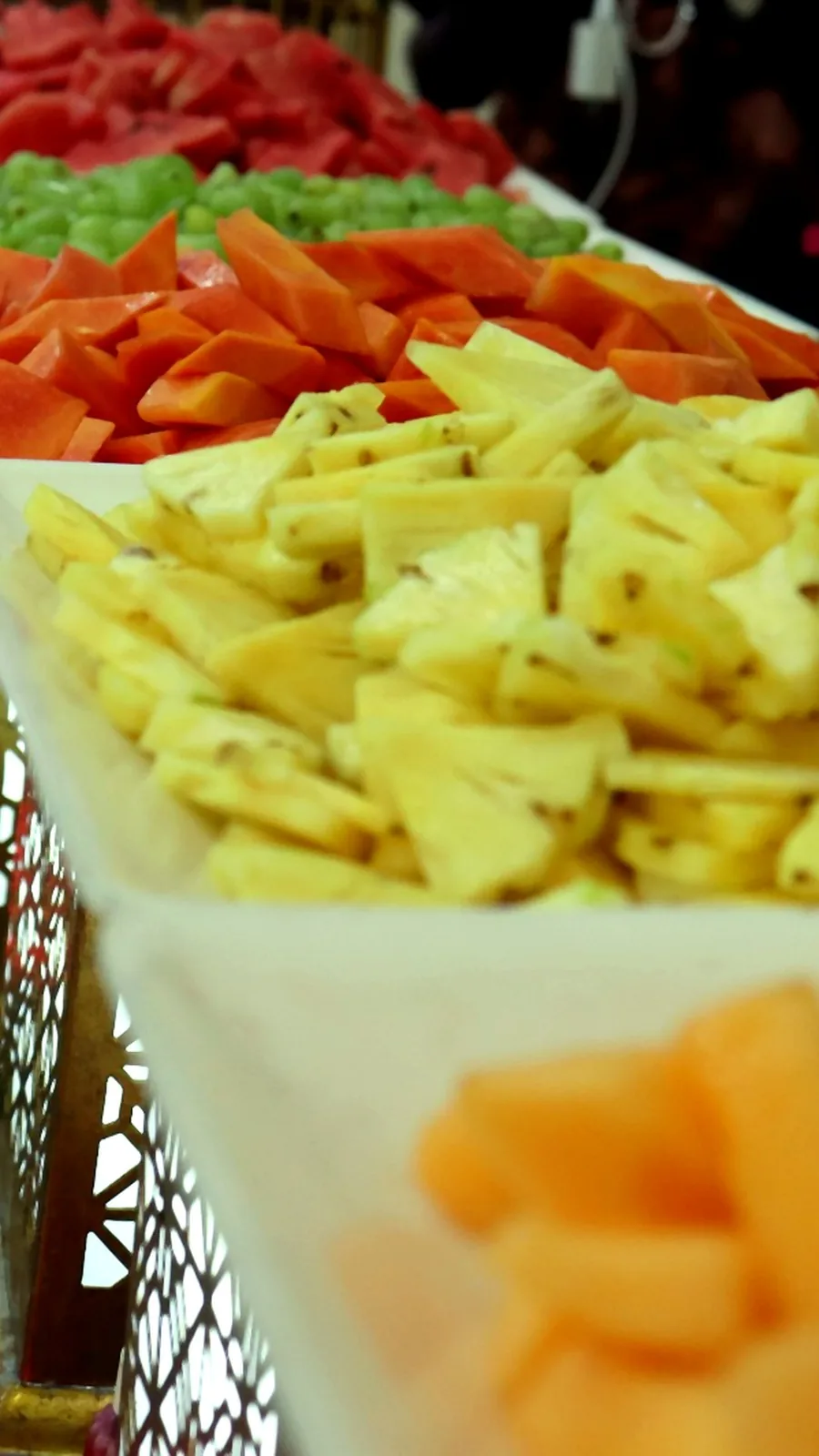 Fresh Cut Fruit Counter
